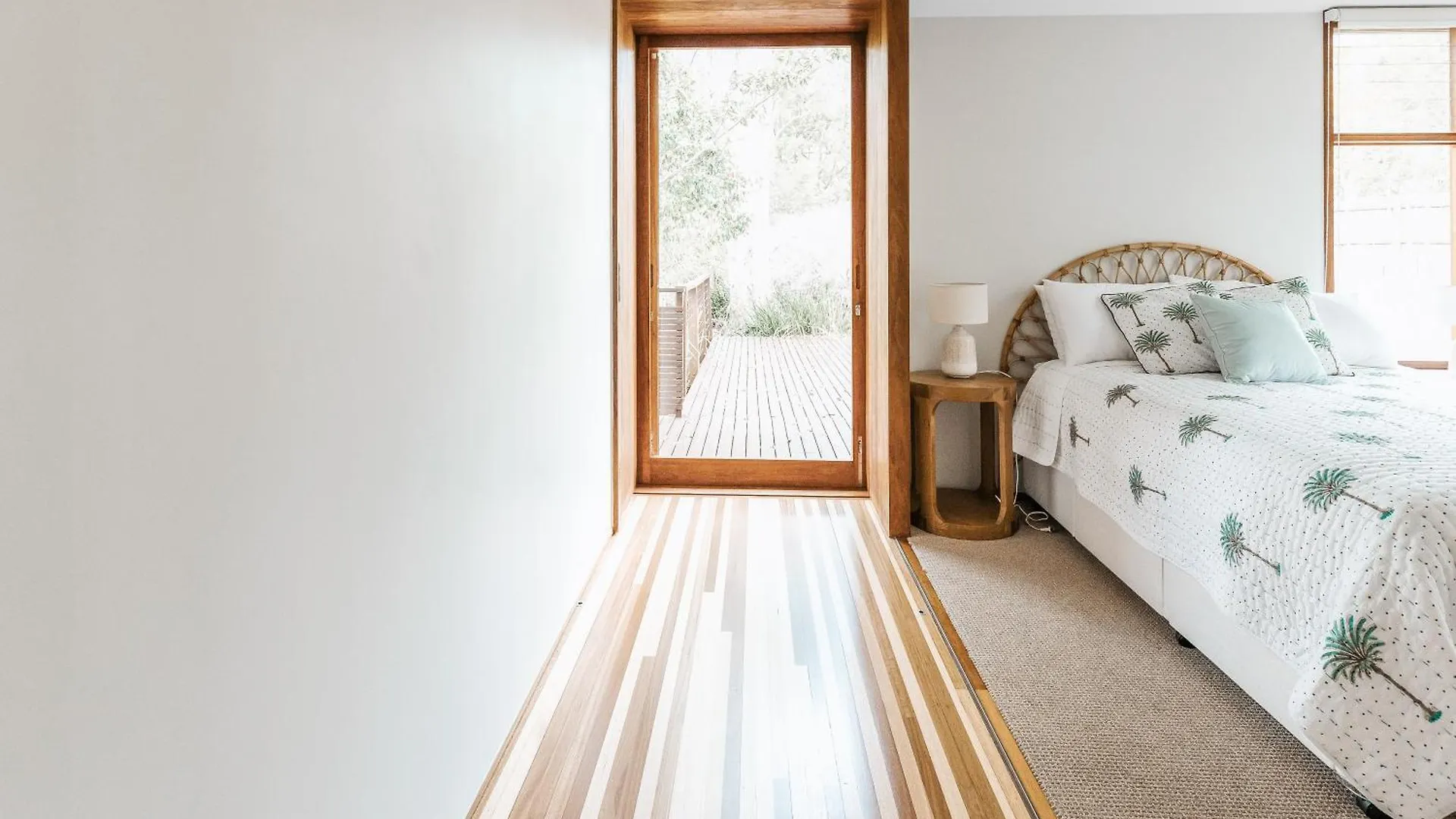 Vila Montville Resort Style Holiday Retreat With Pool Perwillowen