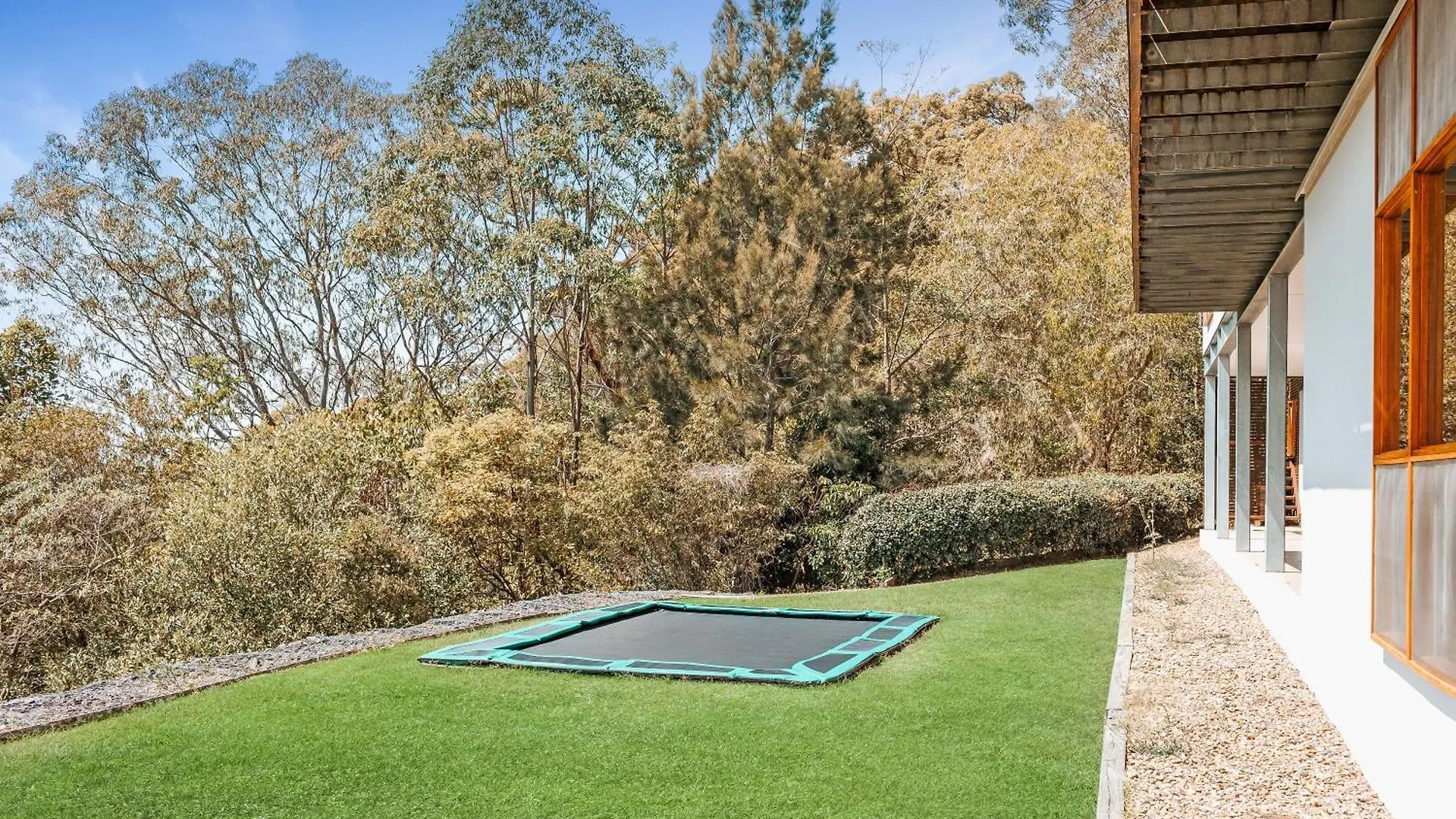 Montville Resort Style Holiday Retreat With Pool Perwillowen Australia