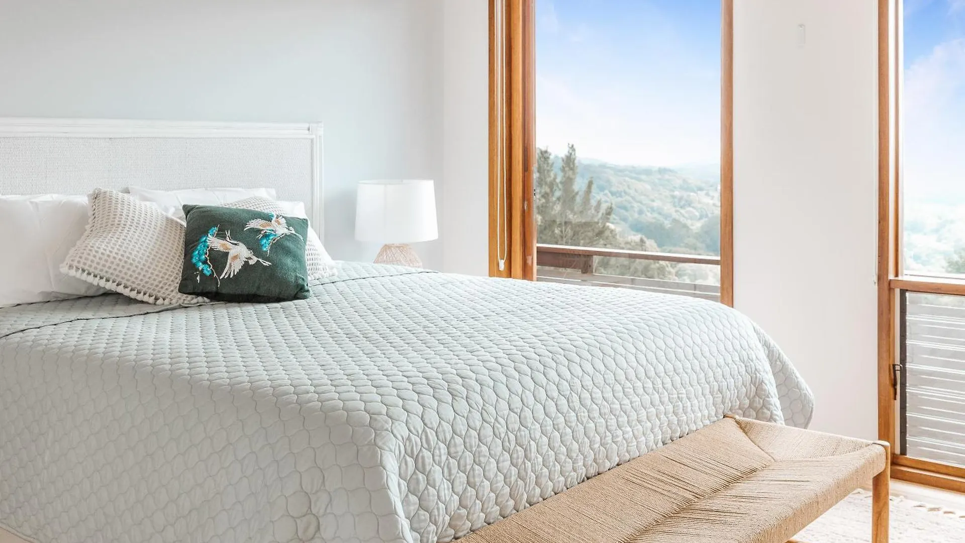 Montville Resort Style Holiday Retreat With Pool Perwillowen Villa