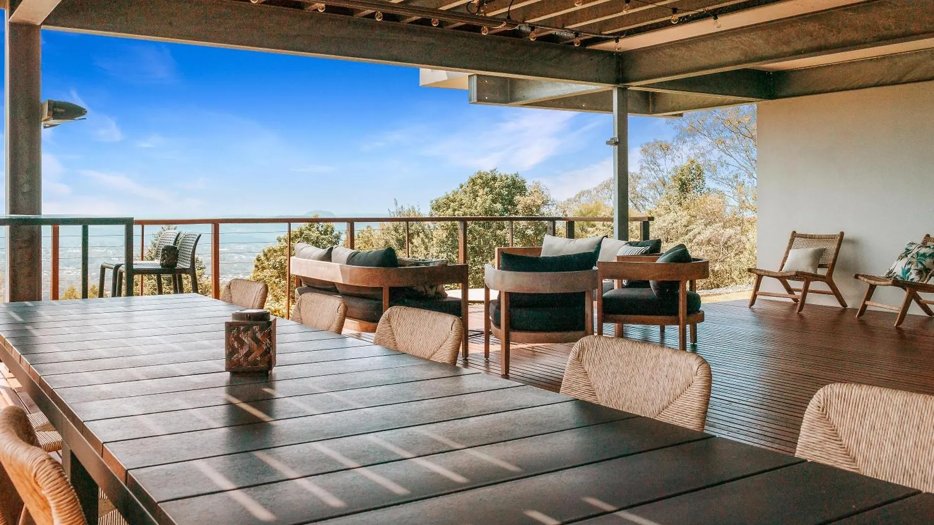 Montville Resort Style Holiday Retreat With Pool Perwillowen Villa