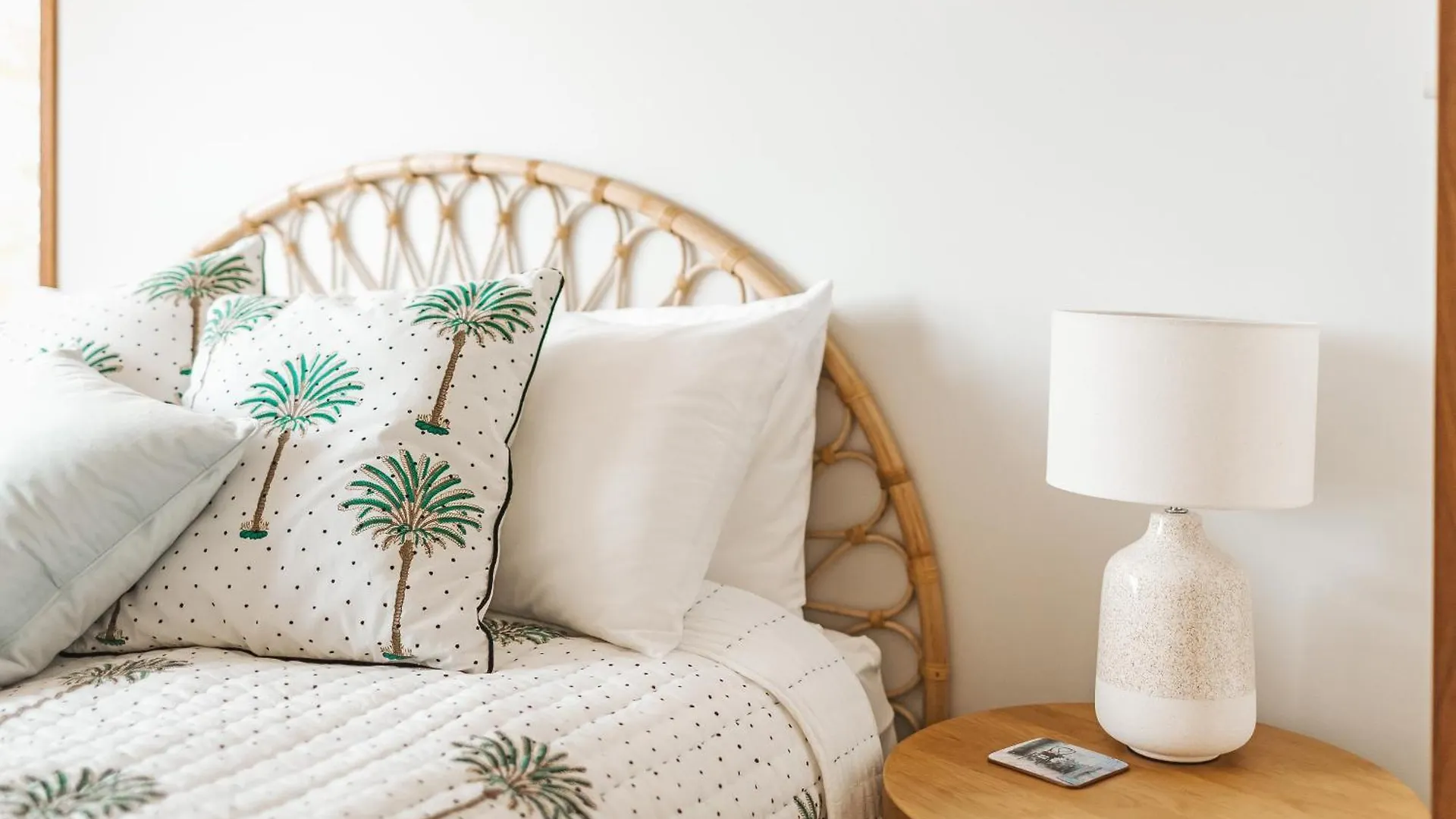 Montville Resort Style Holiday Retreat With Pool Perwillowen Villa